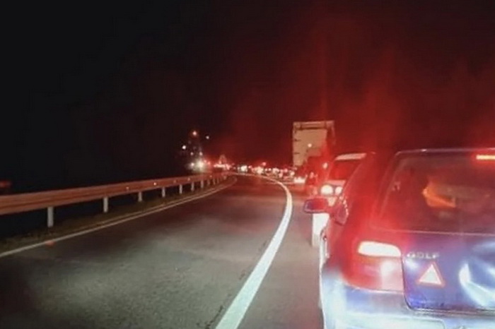 U saobraćajnoj nesreći kod Tuzle jedna osoba poginula