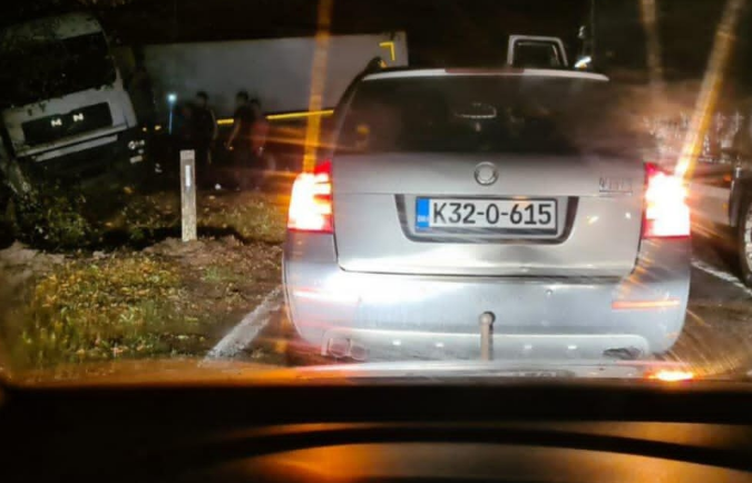 U saobraćajnoj nesreći na Karauli poginuo državljanin Srbije