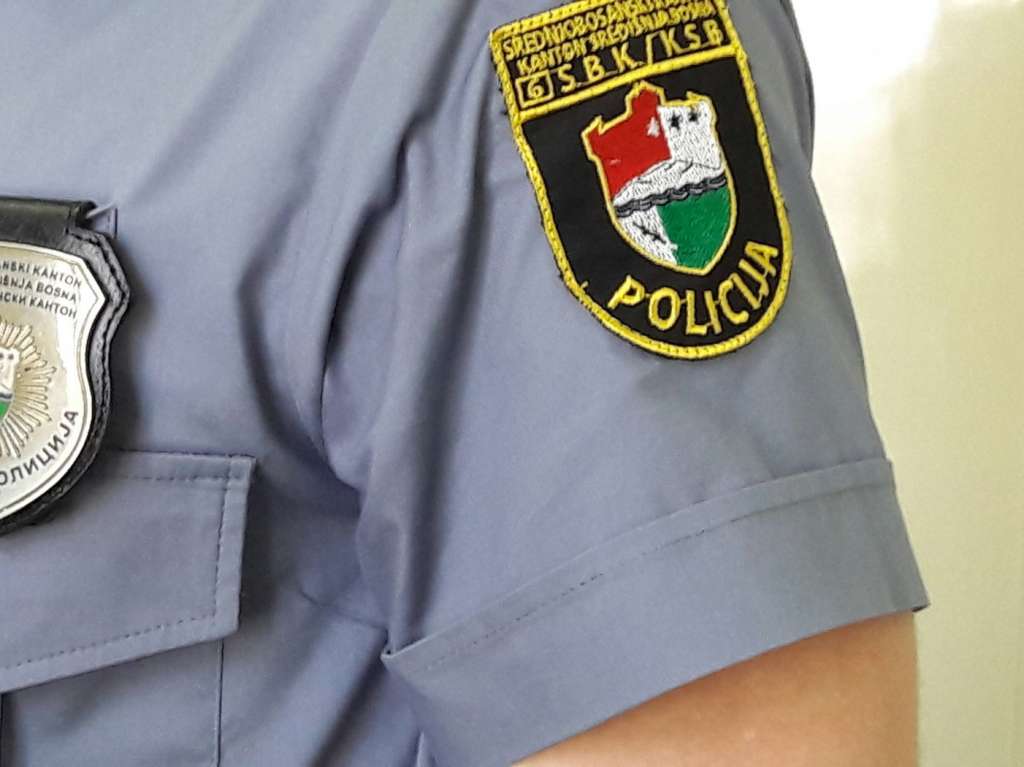 U saobraćajnoj nesreći teško povrijeđen vozač mopeda