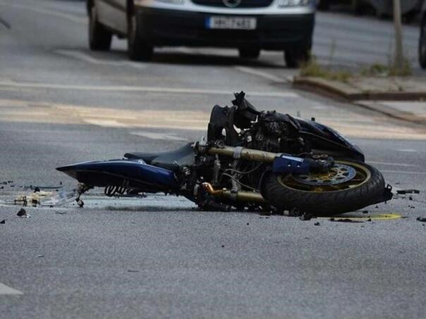 U saobraćajnoj nesreći u Tesliću poginuo motociklista