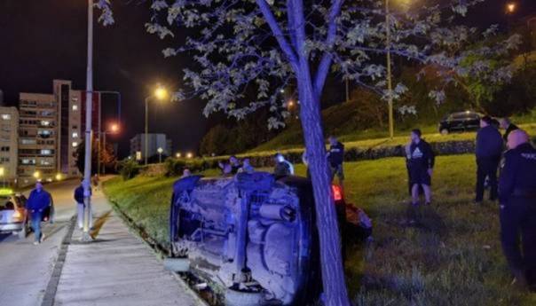 U saobraćajnoj nesreći u Tuzli, jedna osoba poginula, dvije povrijeđene