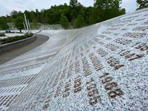 U Sarajevu Forum posvećen Rezoluciji o genocidu u Srebrenici