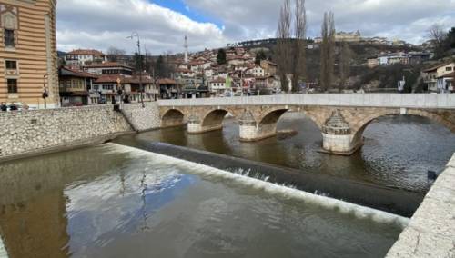 U Sarajevu, Goraždu i Jajcu zrak jutros umjereno zagađen