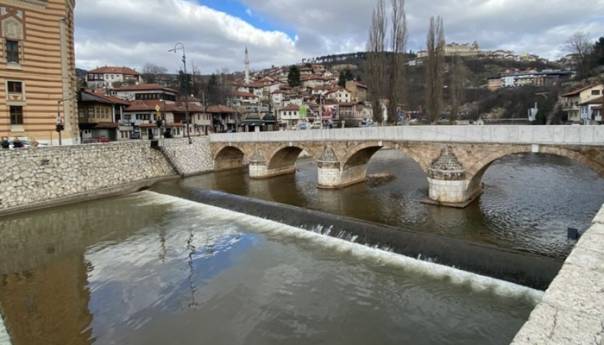 U Sarajevu, Goraždu i Jajcu zrak jutros umjereno zagađen