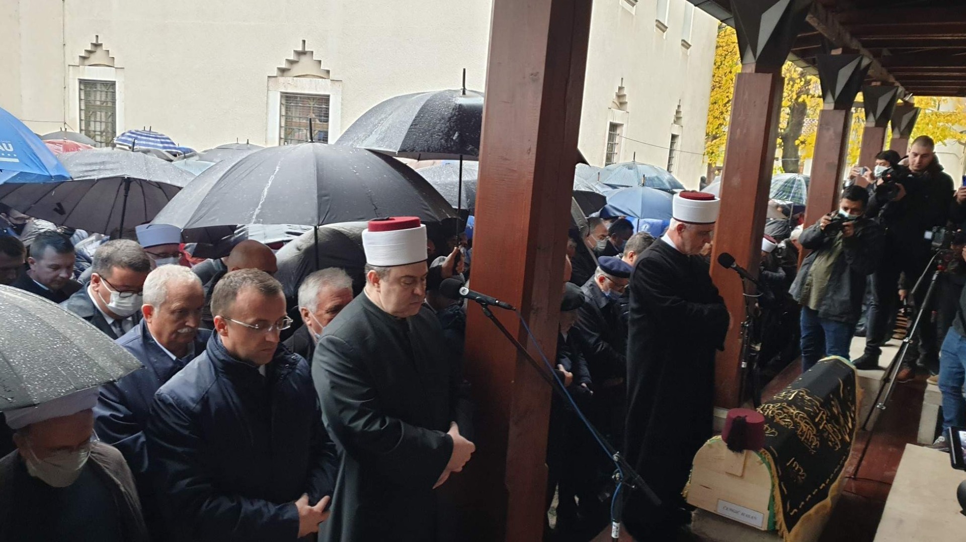 U Sarajevu klanjana dženaza Hasanu Čengiću