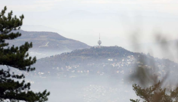 U Sarajevu kvalitet zraka opasan za stanovništvo, u Zenici, Visokom i Kaknju vrlo nezdrav
