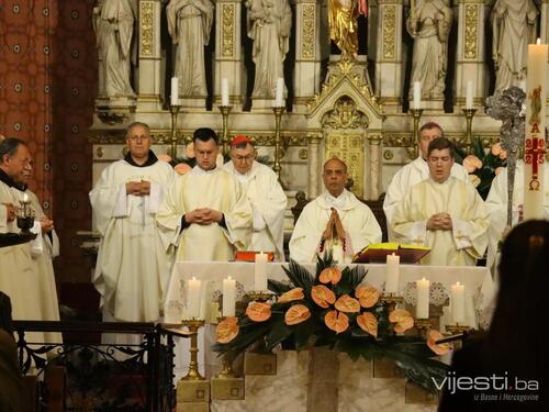 U Sarajevu održana misa zadušnica za papu Franju