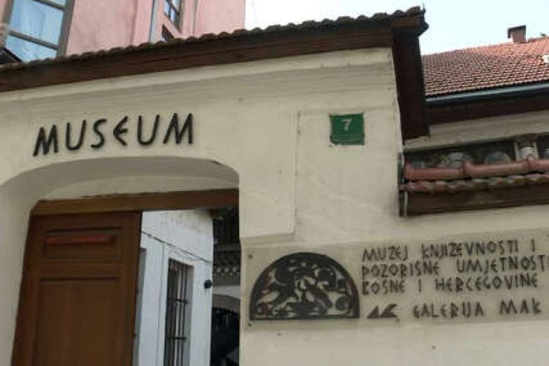U Sarajevu otvorena izložba "Sve što je ostalo-arhiv 1992.-1995."