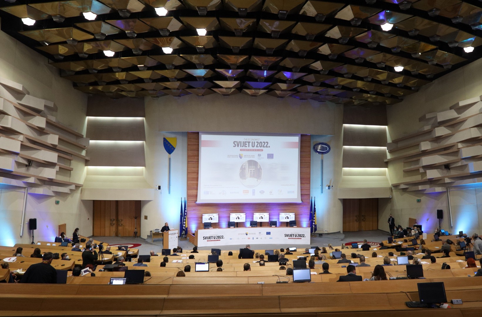 U Sarajevu otvorena konferencija 'The Economist: Svijet u 2022.'
