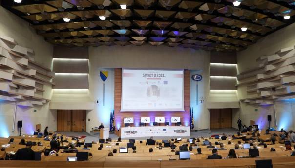 U Sarajevu otvorena konferencija 'The Economist: Svijet u 2022.'