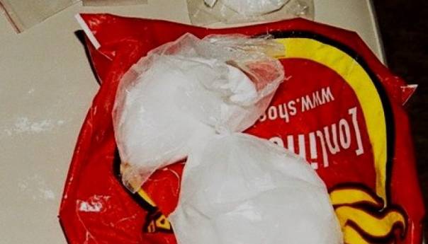 U Sarajevu policija pretresla stan, našla više pakovanja droge