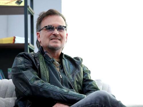 U Sarajevu predstavljena knjiga 'Drvo', nadahnuta Gibonnijevim stihovima