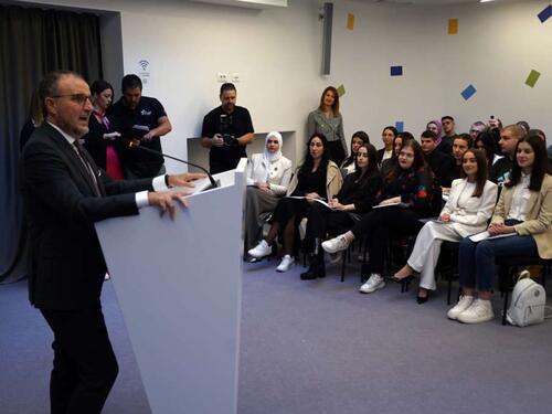 U Sarajevu predstavljeno 40 mladih ambasadora zaštite slobode izražavanja (VIDEO)