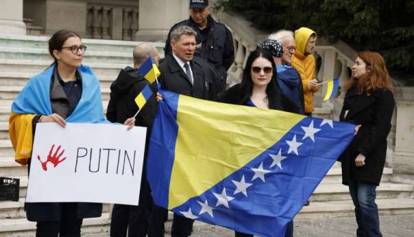 U Sarajevu skup podrške 'Stojimo uz Ukrajinu'