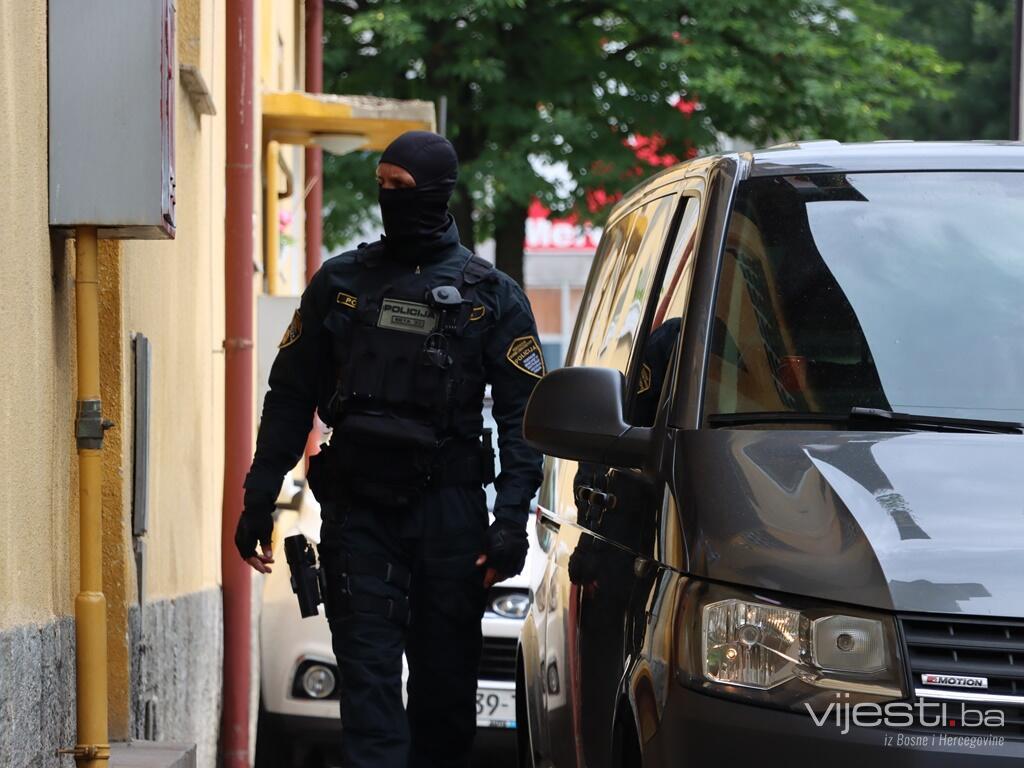 U Sarajevu ubijena žena, uhapšene tri osobe