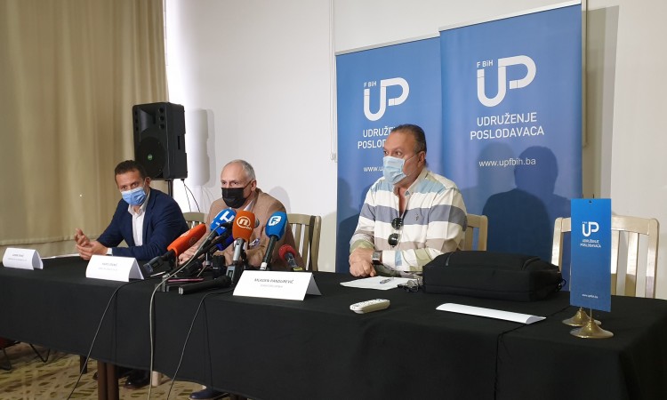 U Sarajevu uskoro vakcinisanje i po firmama