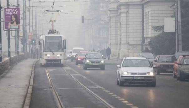 U Sarajevu zabranjen saobraćaj vozilima sa normom EURO2 i manjom