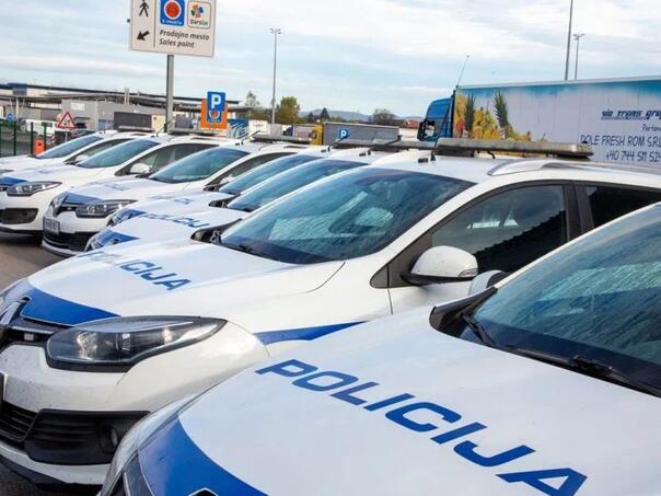 U školama širom Slovenije dojavljeno preko 200 bombi