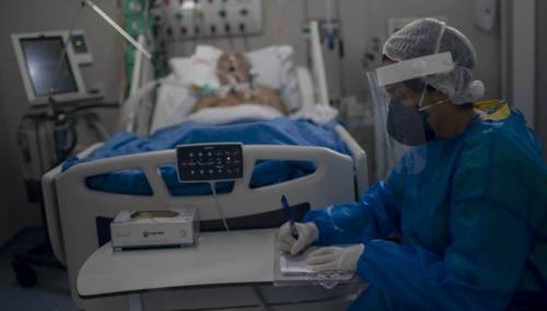 U Sloveniji 413 novih zaraza i 44 umrlih