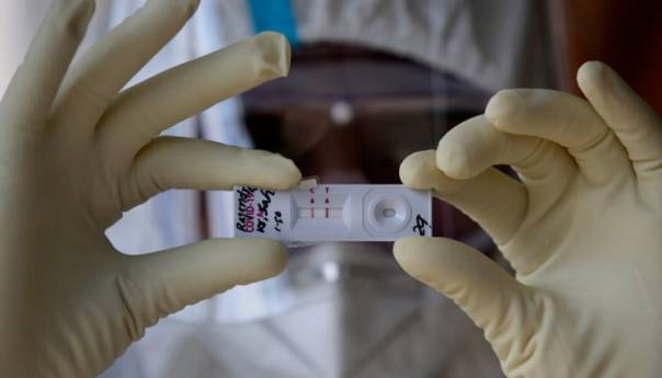 U Sloveniji 834 osobe pozitivne na virus, četiri preminule