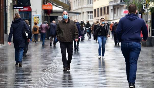 U Sloveniji od danas nove mjere, visok postotak pozitivnih testova