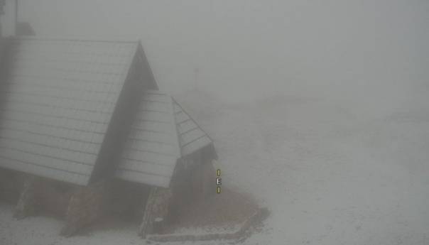 U Sloveniji pada snijeg