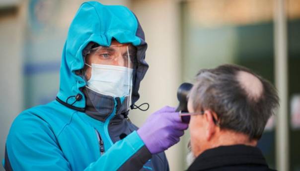 U Sloveniji rekordan broj novozaraženih, prvi put preko 200