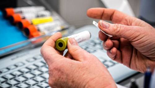 U Španiji u posljednja 24 sata preminule 734 osobe