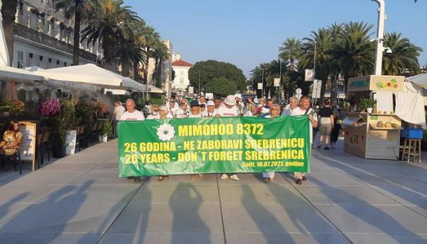 U Splitu održan mimohod za žrtve genocida u Srebrenici