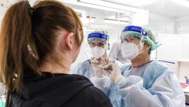 U Srbiji 1.968 novozaraženih, preminulo 14 osoba