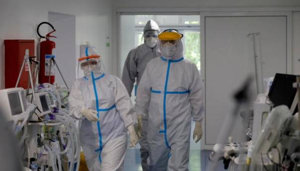 U Srbiji 2.648 novozaraženih, umrla 51 osoba