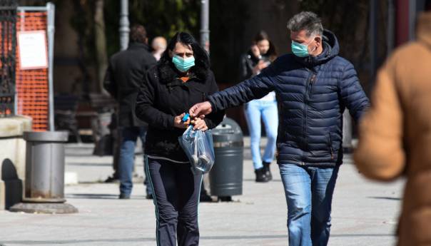 U Srbiji 4.056 novozaraženih, preminulo 16 osoba