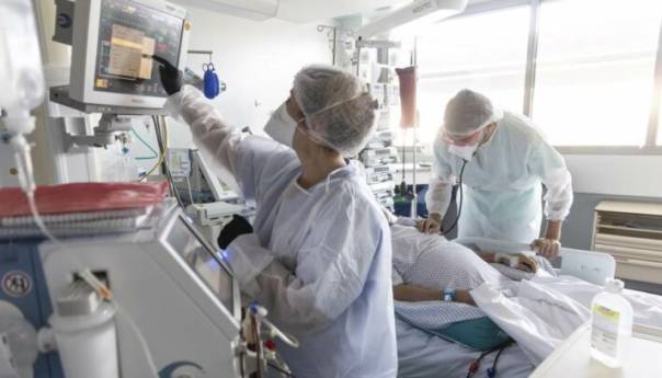 U Srbiji 4.826 novozaraženih, preminulo 39 osoba