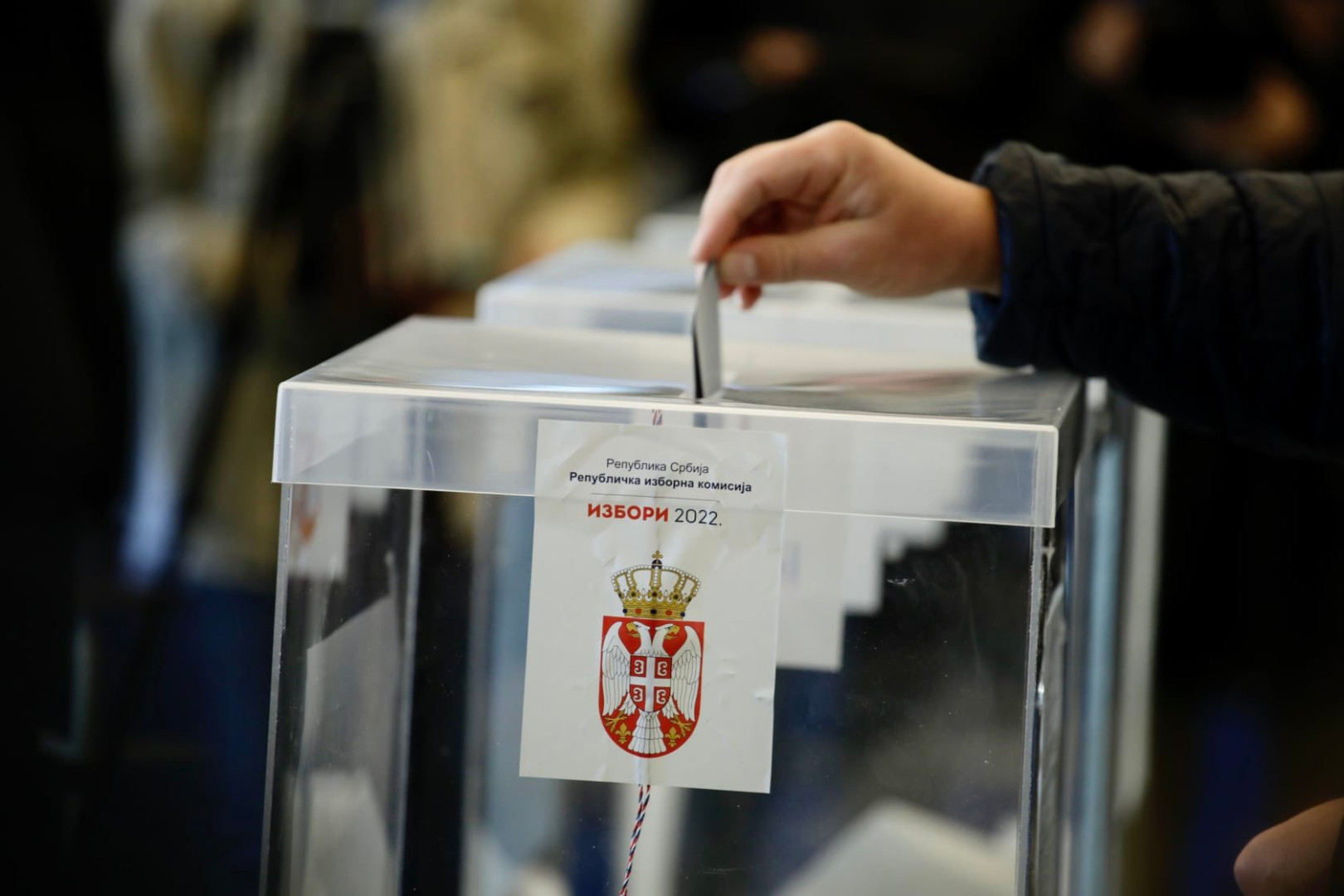 U Srbiji do 11 sati glasovalo 14,1 posto birača