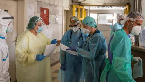 U Srbiji još četvero umrlih i 102 nova slučaja zaraze