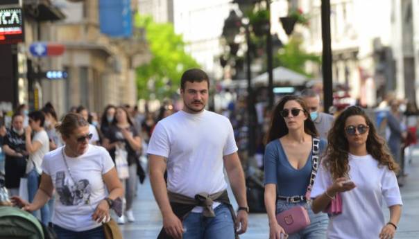 U Srbiji naredne sedmice moguće i više od 3.000 zaraženih dnevno