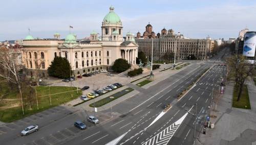 U Srbiji počeo najduži policijski čas od tri i po dana