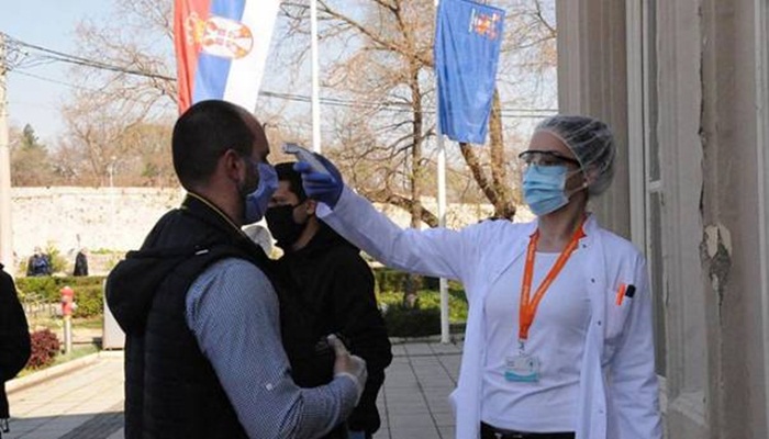 U Srbiji preminule četiri osobe, nova 303 slučaja zaraze
