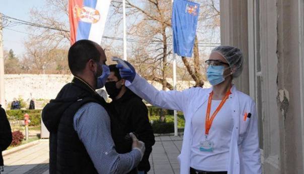 U Srbiji preminule četiri osobe, nova 303 slučaja zaraze