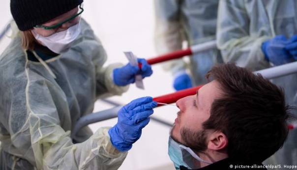 U Srbiji preminulo 48 osoba, 2.677 novih slučajeva zaraze