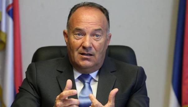 U Srbiji za mjesec i pol završetak nastave na daljinu