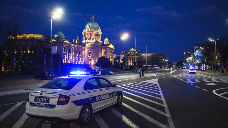 U Srbiji zabranjen izlazak do ponedjeljka