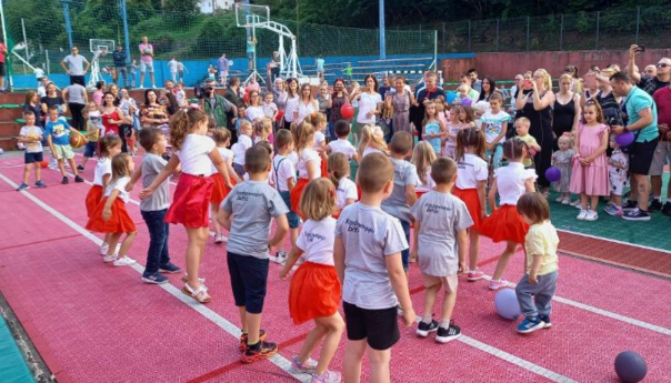 U Srebrenici održana jedanaesta po redu "Konferencija beba"
