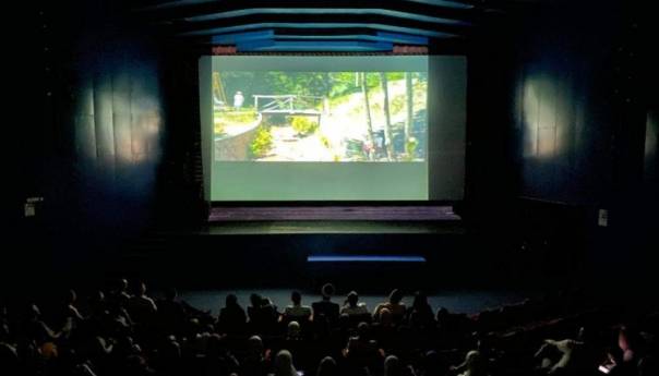 U Srebrenici predstavljen spot za pjesmu u kojoj se pojavljuju i potomci ubijenih u genocidu