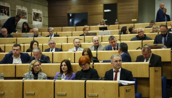 U srijedu vanredna sjednica Predstavničkog doma PFBiH, najavljene izmjene boračkih zakona
