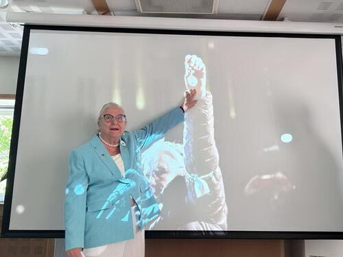 U Štokholmu održani tribina i izložba 'Genocid u Srebrenici: 11 lekcija za budućnost'