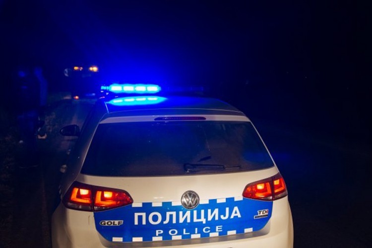 U stravičnoj nesreći kod Teslića poginule majka i kćerka