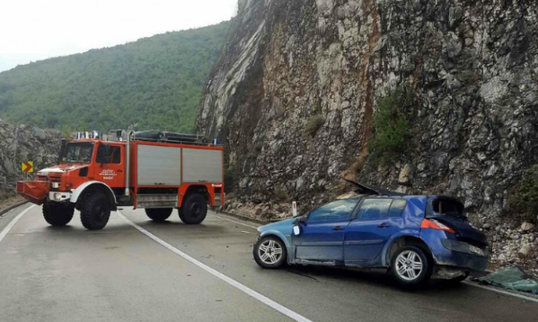 U stravičnoj nesreći u Crnoj Gori poginula jedna osoba, u sudaru i vozilo bh. registarskih oznaka
