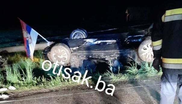 U stravičnoj saobraćajnoj nesreći kod Brčkog poginule dvije osobe
