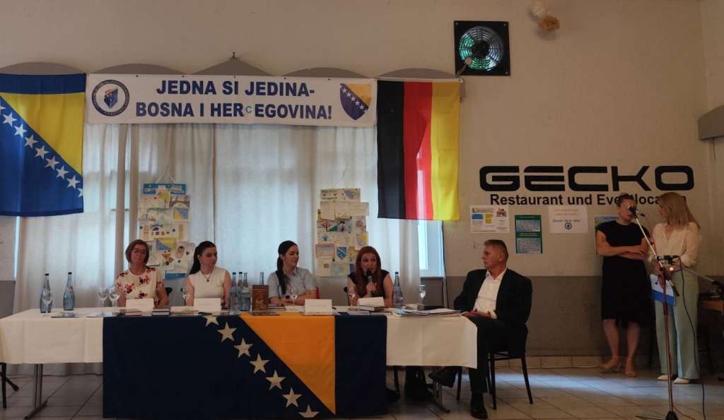 U Stuttgartu obilježen završetak školske godine u bosanskim školama